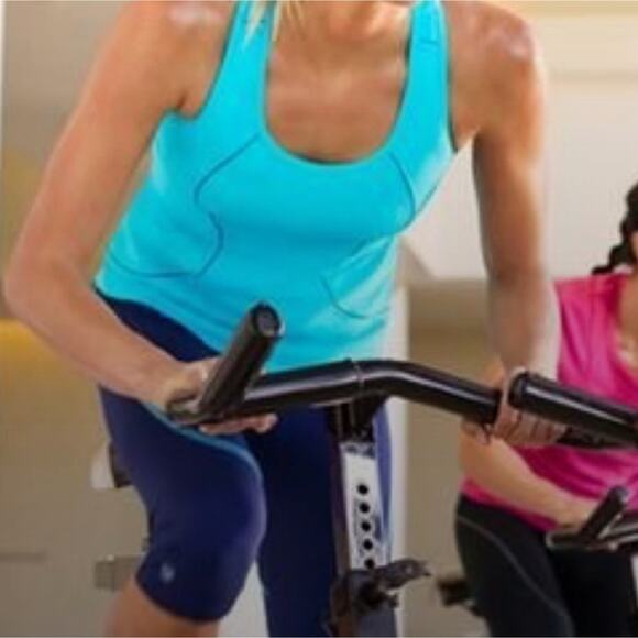 Athleta Energy Tank Top Built In Bra Teal Women's Size Small - Picture 2 of 16